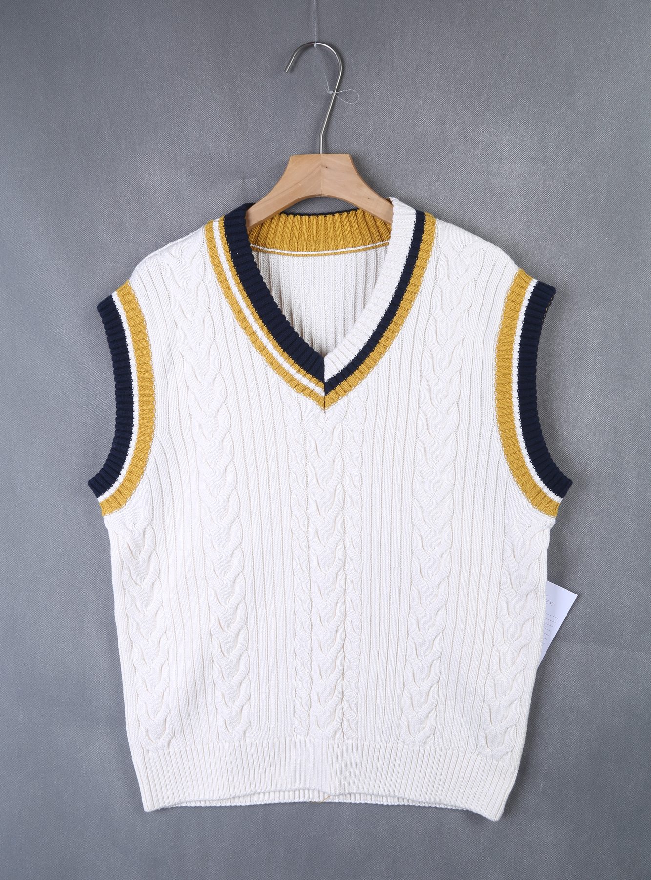 Men's Knitwear || Contemporary Classics